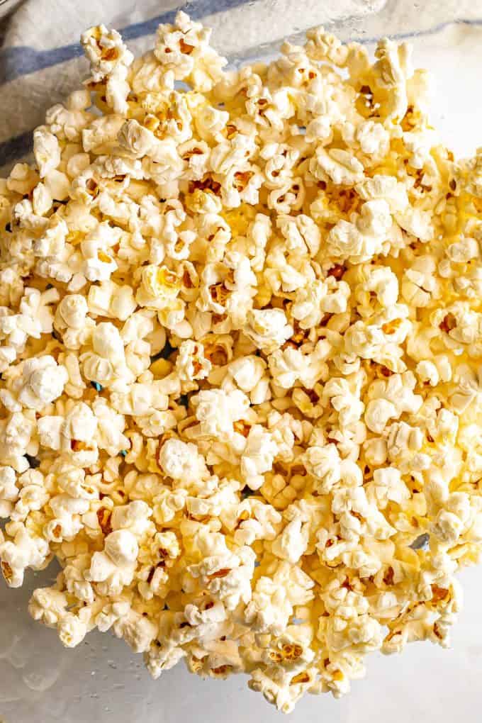 Easy Microwave Popcorn {2 ways} - Family Food on the Table